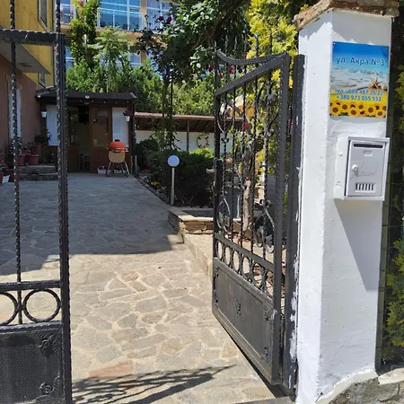 ホテル акра-ф