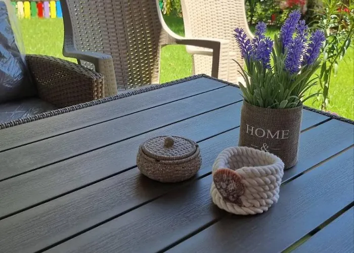 акра-ф מלון