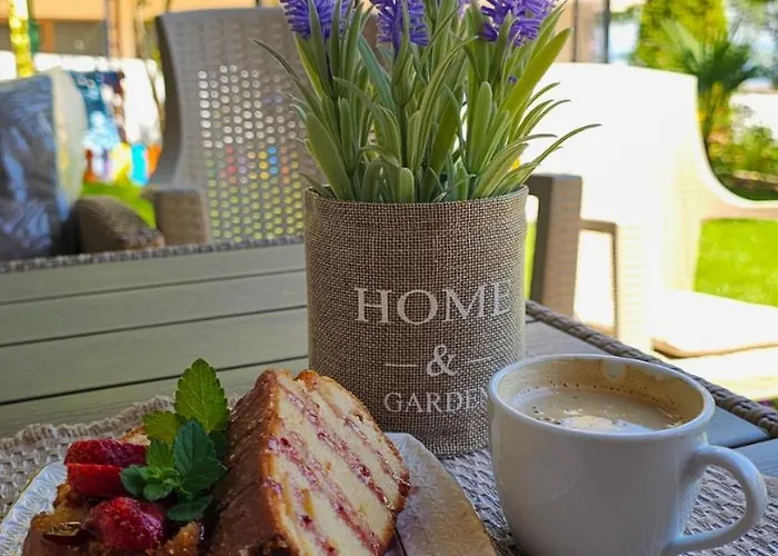 акра-ф * צ'רנומורץ