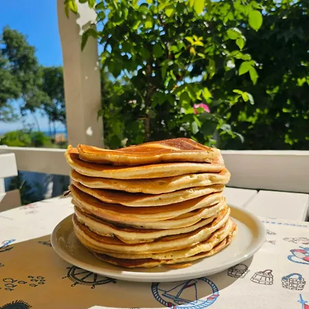 акра-ф Ξενοδοχείο Τσερνομόρετς
