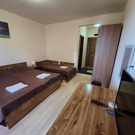 Ξενοδοχείο акра-ф Τσερνομόρετς