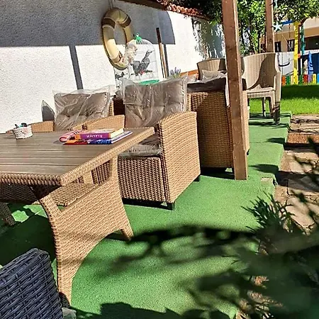 Hotell акра-ф Tjernomorets